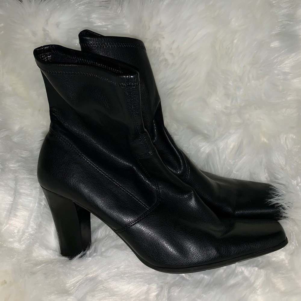 Women’s Black Boots